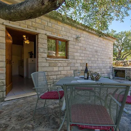 Ferienhaus House Petar *